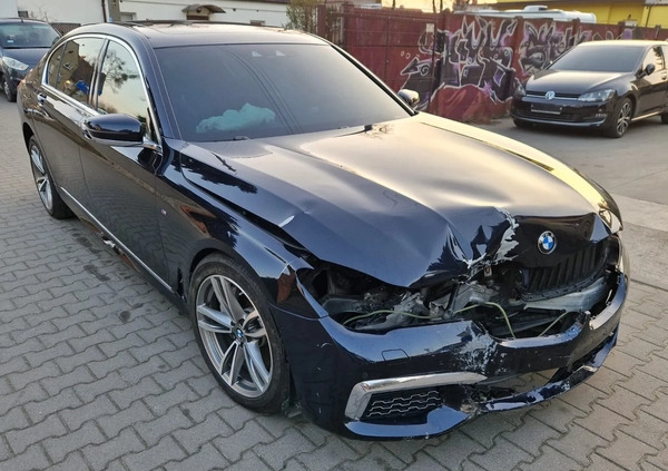 BMW Seria 7 cena 90900 przebieg: 154000, rok produkcji 2017 z Łosice małe 232